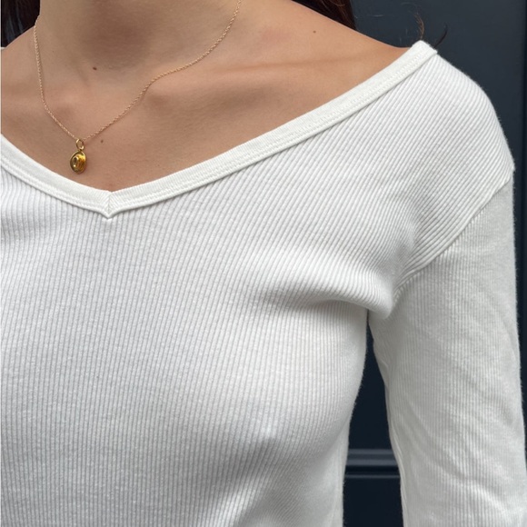 (SOLD) Josephine Ribbed Top - Picture 4 of 4